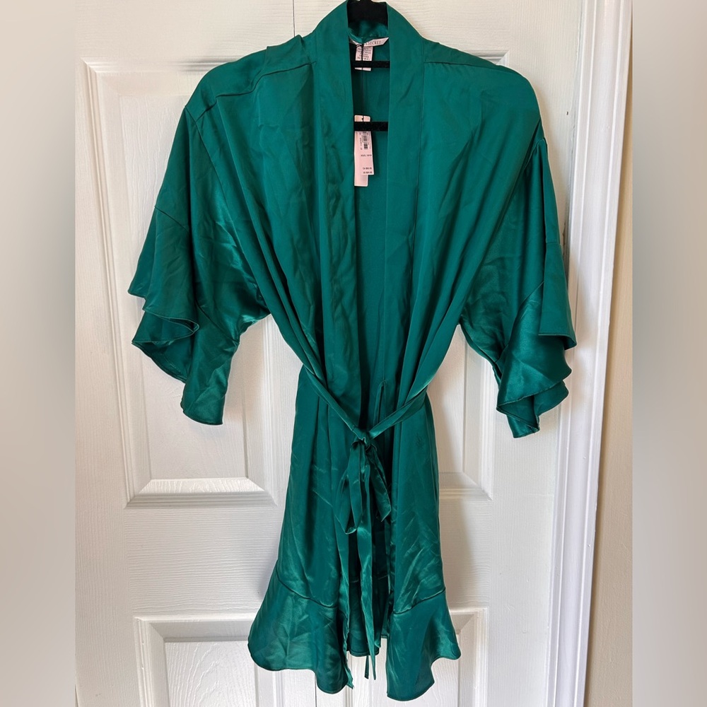 Victoria's Secret Emerald Robe NWT